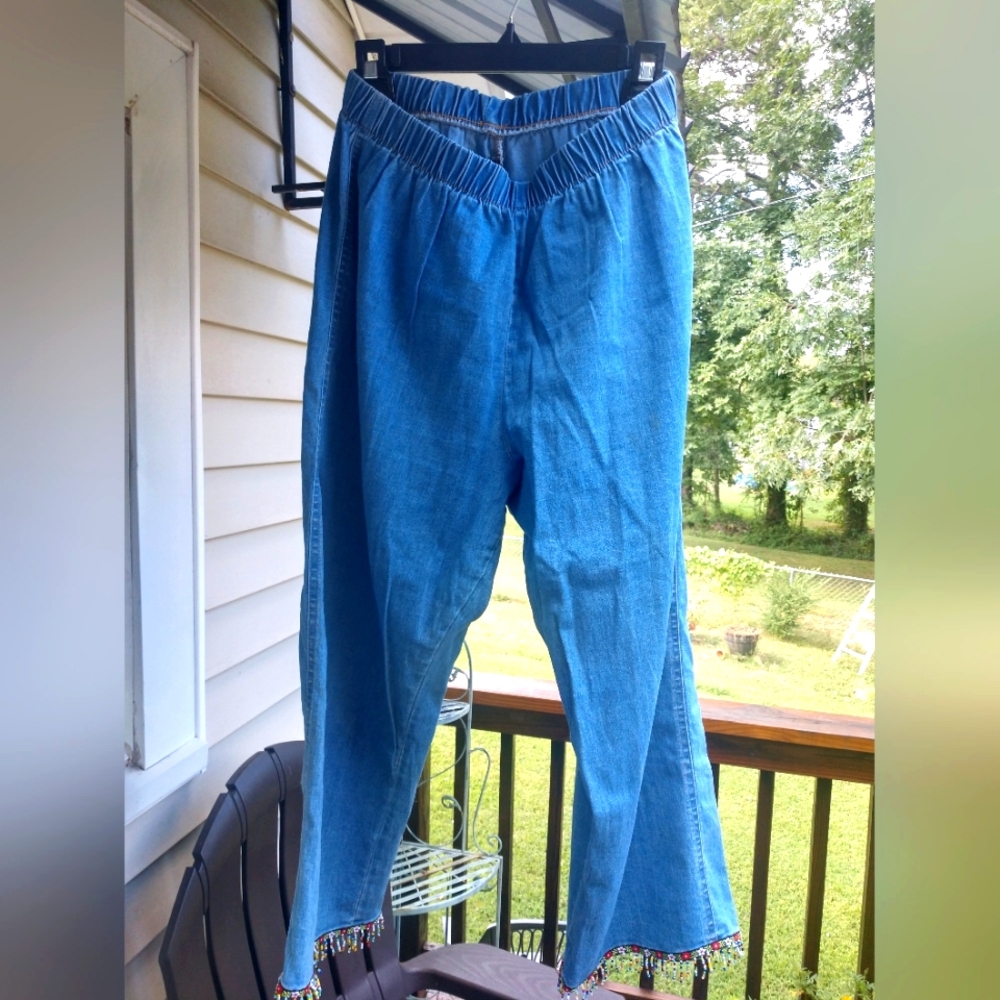 VINTAGE DENIM BLUE CROP JEANS LARGE/XL